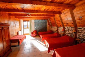 3 chambres, fer et planche Ă repasser, Wi-Fi