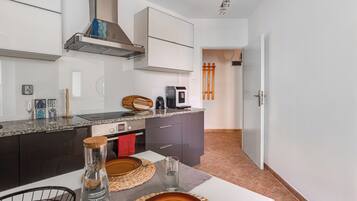 Huoneisto, parveke | Yksityinen keittiö