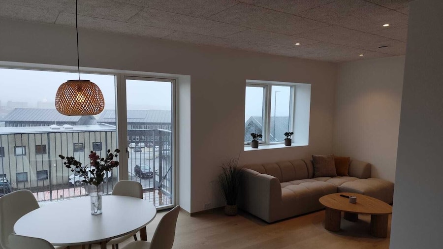 Sea View Apartment with balcony 2BR