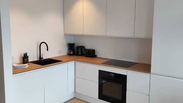 Klassiek appartement, 2 slaapkamers, balkon | Privékeuken