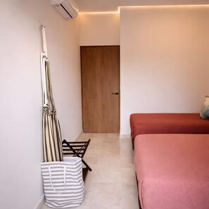 2 chambres, Wi-Fi gratuit, draps fournis