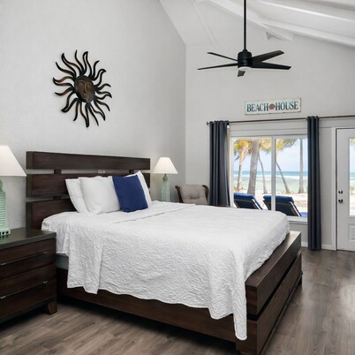 Bungalow Ocean Front