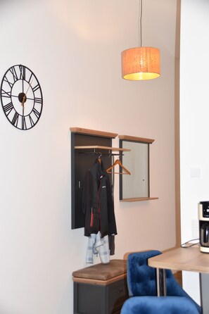 Interior - Strandvilla GLOWE - Beach jewel premium vacation apartment with direct sea view. (Glowe)