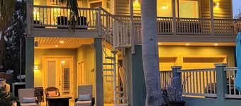 4-bedroom Resort-Style Villa, Private Pool & SPA, Sunset Views & Walk to Beach