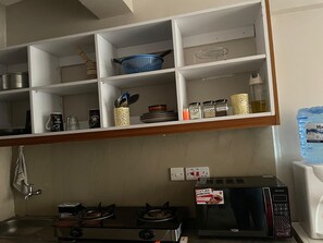 Private kitchen - Snowhaven Kiambu rd| Studio Apt - Swimming pool (Nairobi)