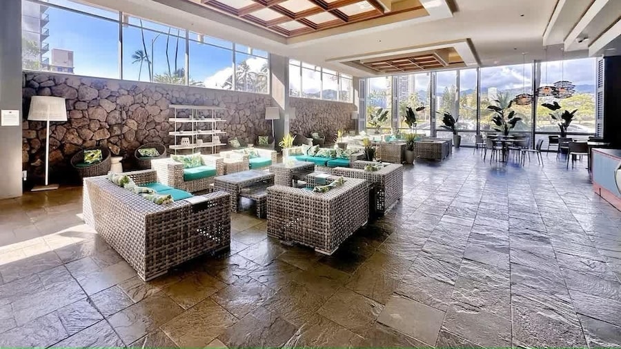 @ Marbella Lane- Trendy Waikiki Oasis Near Beach