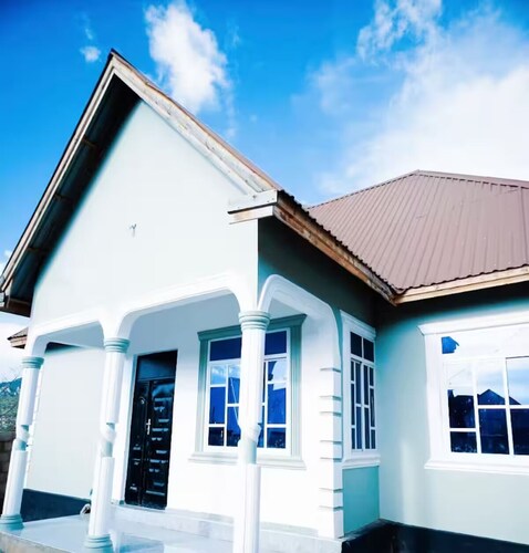 Utulivu House by Tembe Homes - Private place