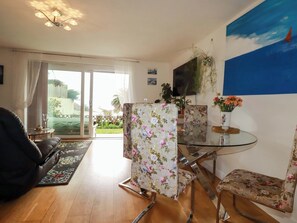 Interior - 2 Morweth View (Torpoint)