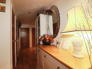 Interior - 2 Morweth View (Torpoint)