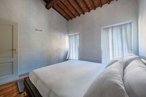 1 bedroom, iron/ironing board - ApartmentsArena - Casa Al Terzo (Verona)