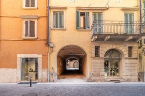 Exterior detail - ApartmentsArena - Casa Al Terzo (Verona)