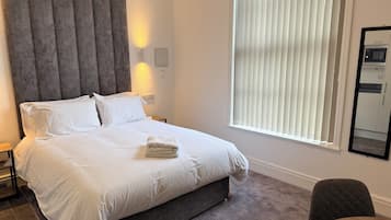 Desk, iron/ironing board, free WiFi, bed sheets