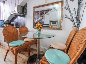 Dining - Number 8 (Blackpool)