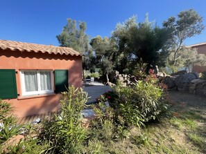 Jardines del alojamiento