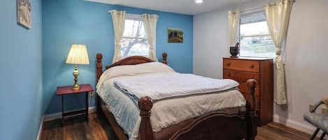 4 dormitorios, tabla de planchar con plancha, wifi gratis y ropa de cama