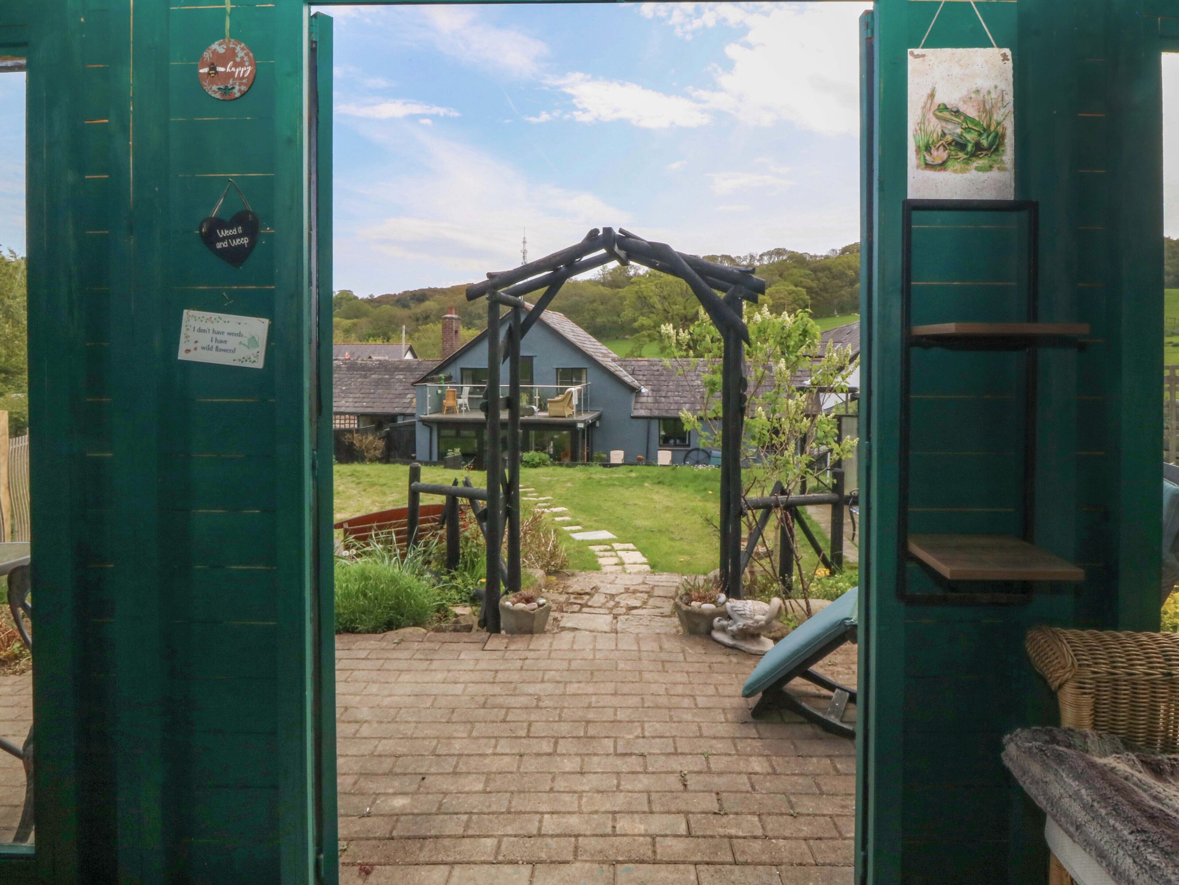 Cottage | Interior