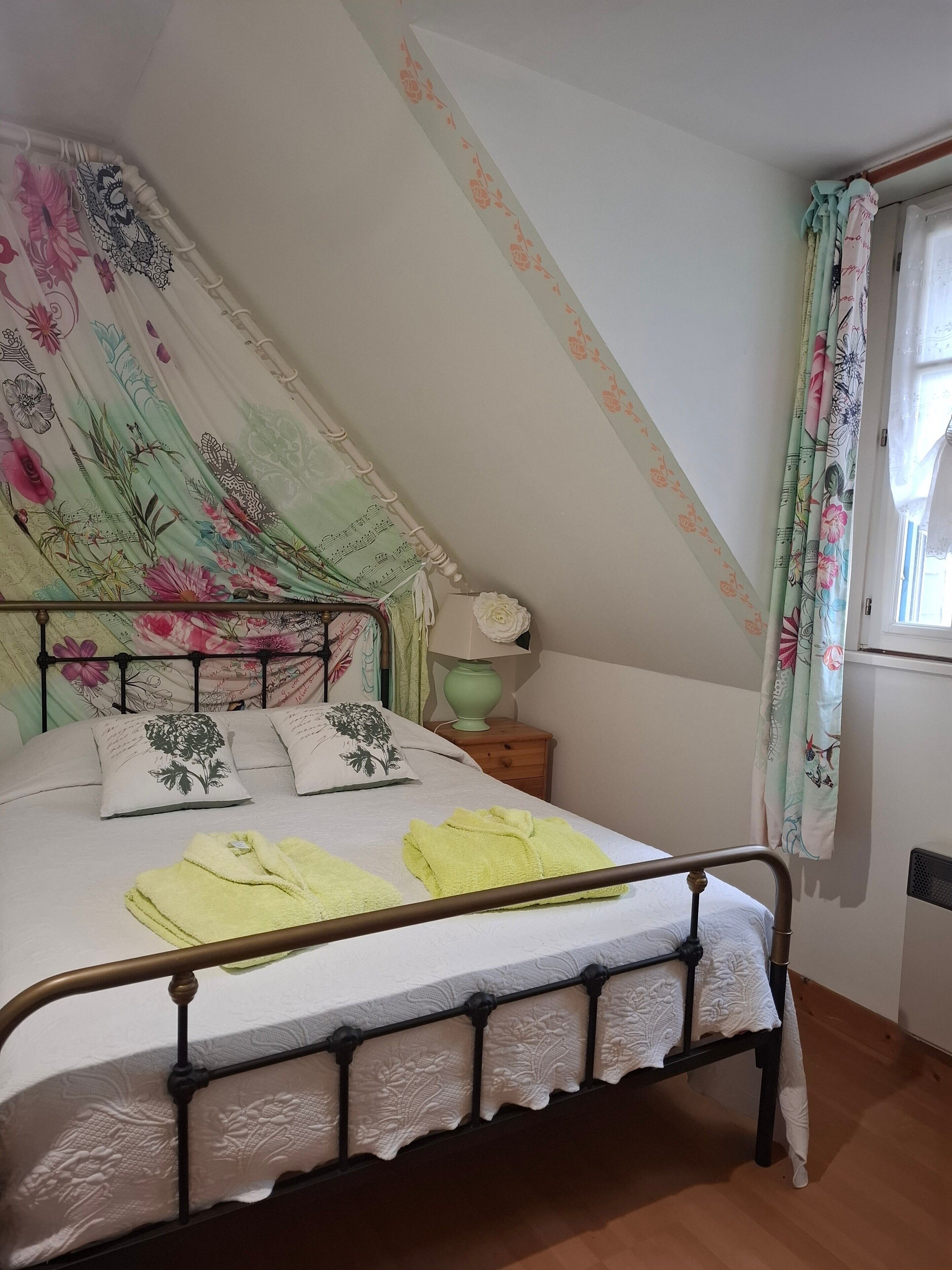 1 chambre, Wi-Fi, draps fournis