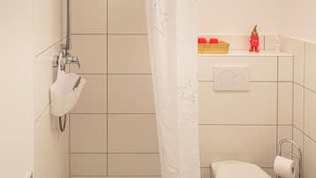 Dusche, Handtücher, Seife, Toilettenpapier