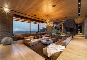 Interior - Llanogrande House · Spectacular House in Llanogrande (Llano Grande)