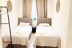 3 Schlafzimmer, Bügeleisen/Bügelbrett, WLAN, Bettwäsche