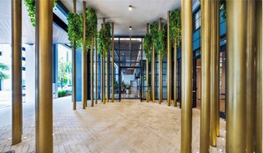 Interior - Chic & Cozy Downtown Studio - City Views (Miami)