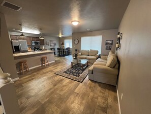 Living area - Juniper Townhouse #1 (Mitchell)