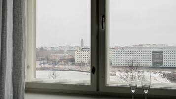 Standard Apartment, Sea View | Interior