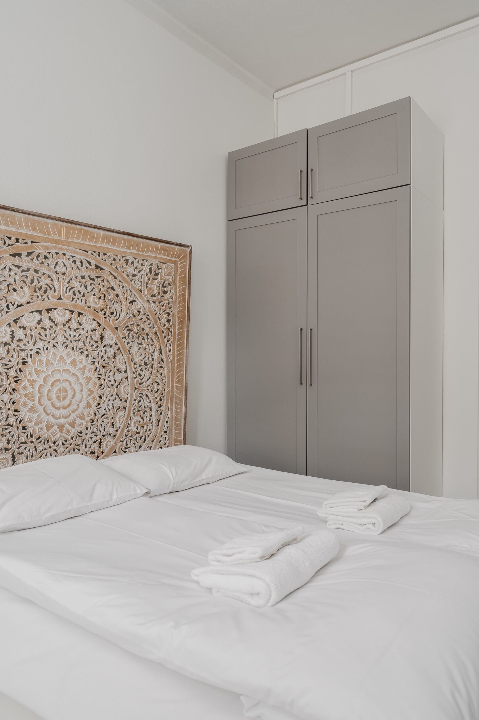 Standard Apartment, Sea View | Iron/ironing board, free WiFi, bed sheets
