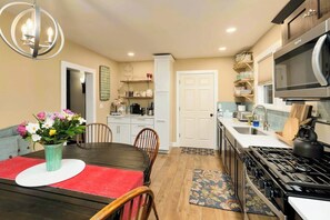 Fridge, microwave, oven, stovetop - Downtown CDA Getaway with Private Hot Tub Fire Pit (Coeur d'Alene)