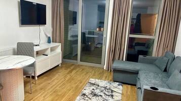 Smart TV, video library