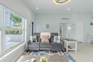 House, Multiple Beds (The Splash Pad) | Living area - The Splash Pad (Fort Myers Beach)