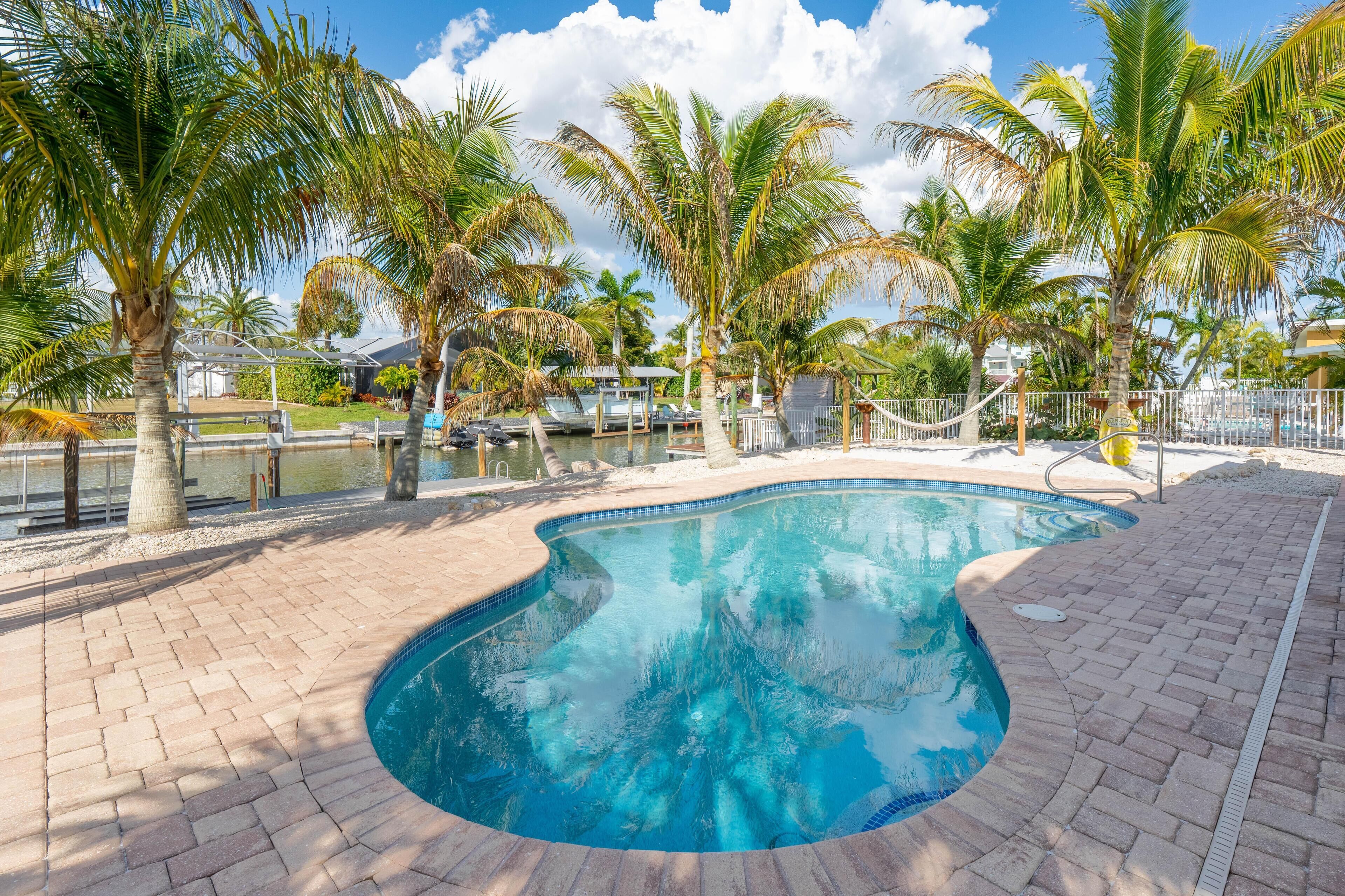 House, Multiple Beds (The Splash Pad) | Pool