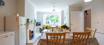 Charming Townhouse in Galway