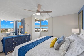 Apartamento, 1 cama de matrimonio grande con sofá cama (Estero Beach & Tennis 1102-A)