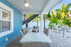 House, Multiple Beds (218 Dolphin Beach House) | Outdoor dining - 218 Dolphin Beach House (Fort Myers Beach)
