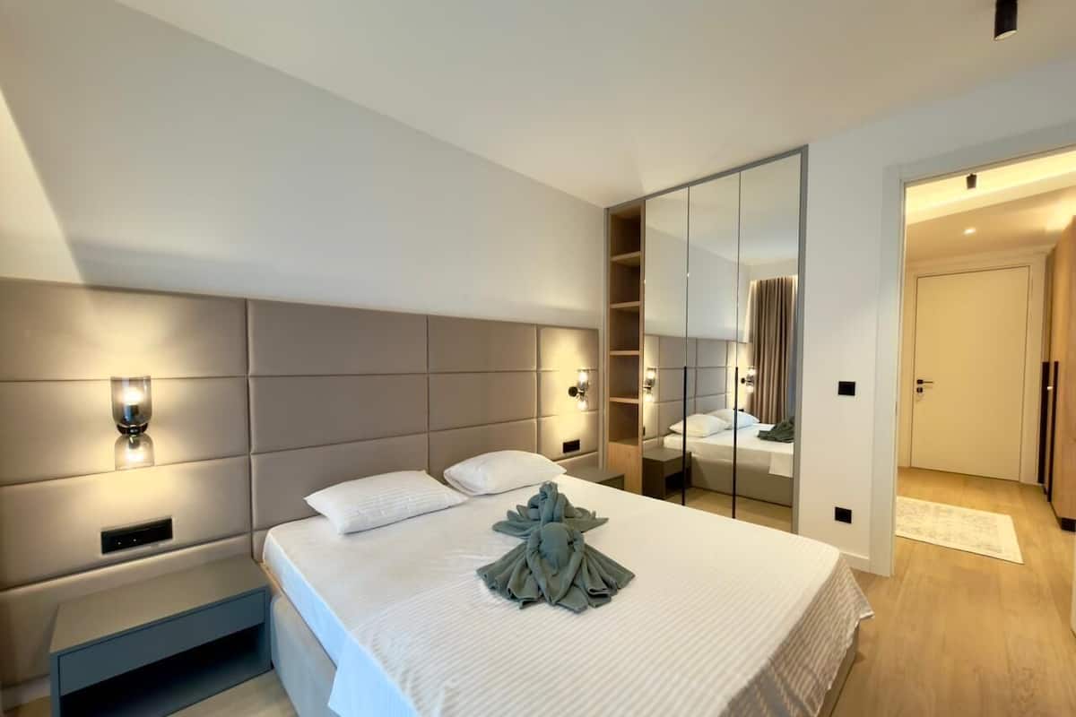 디럭스 아파트, 파티오, 정원 전망