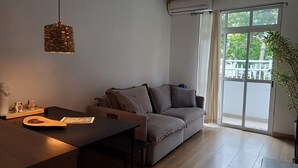 Uklassifisert bilde, 4 av 18, knapp