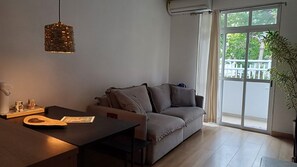 Smart-TV, Bücher
