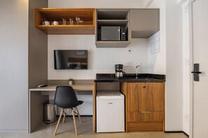 Apartamento luxo, banheiro privativo, vista para a cidade | Parte interna