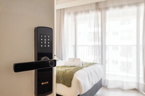 Deluxe Apartment, Private Bathroom, City View | Laptop workspace, iron/ironing board, free WiFi - Piscina Gym & Rooftop no Jardins - Luxo (São Paulo)