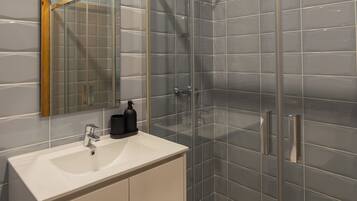 Leilighet – superior, byutsikt | Bad