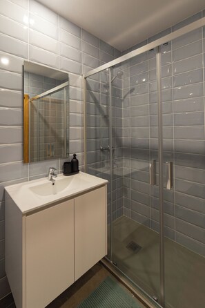 Leilighet – superior, byutsikt | Bad