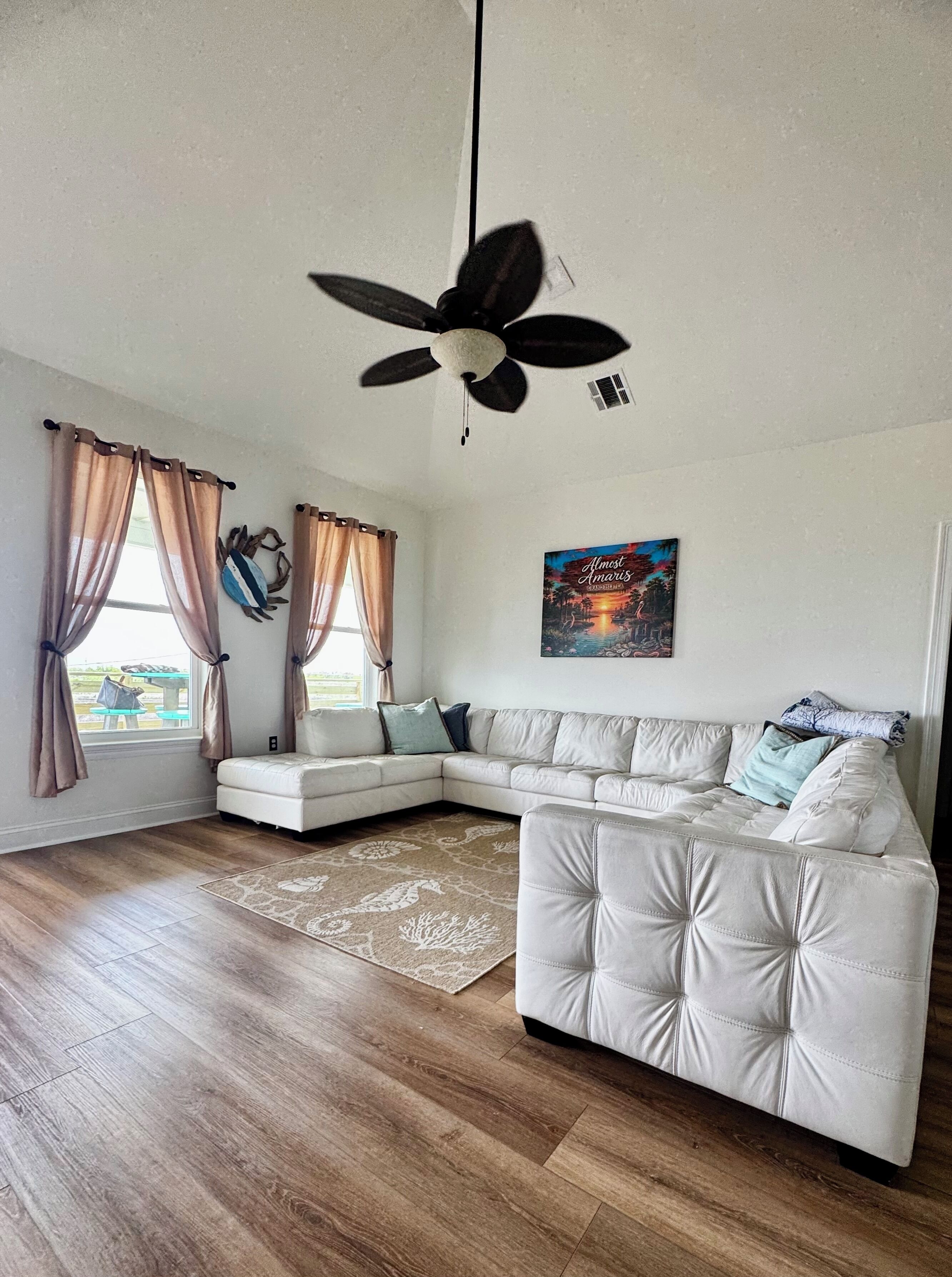 Modern Luxury Island Retreat  Family-friendly With Gulf Views - Grand Isle, LA