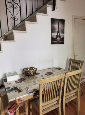 Apartment | Dining - Getaway in Vera: Apartment in Natura World (Vera)