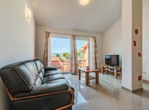 Apartemen (Two bedroom apartment IV) | Ruang keluarga