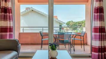 Apartment (Two bedroom apartment II) | Balcony