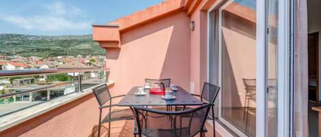 Appartement (Two bedroom apartment IV) | Balcon