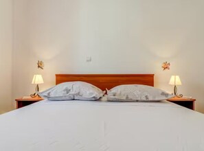 Apartment (Two bedroom apartment II) | 8 bedrooms - Mise Holiday Apartments (Kastela)