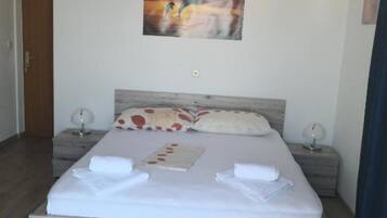 Studio (Studio Apartment with sea view) | 6 Schlafzimmer