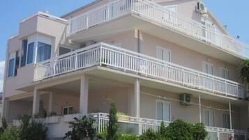 Double Room (Double Room with sea view R1) | Exterior